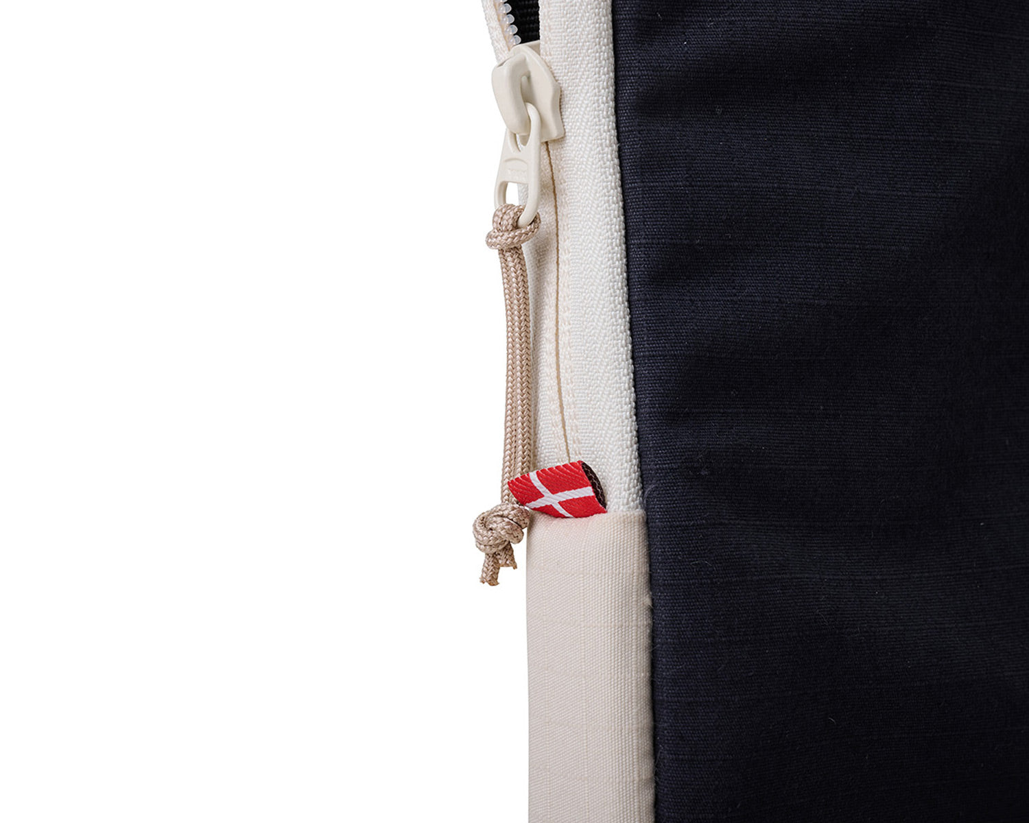 nordisk-askov-laptop-bag-l-sandshell image 5