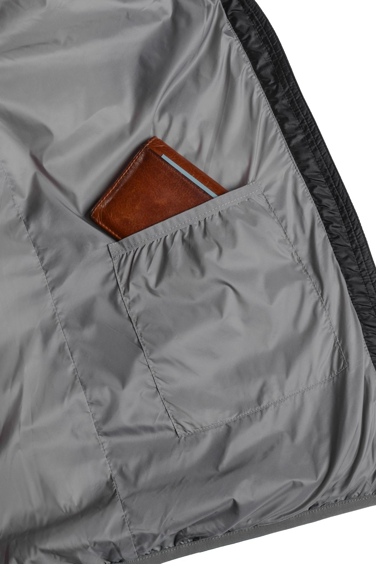 gr-ezi-bag-refreshful-silkwool-jacket-herren-isolationsjacke-black-grey image 8