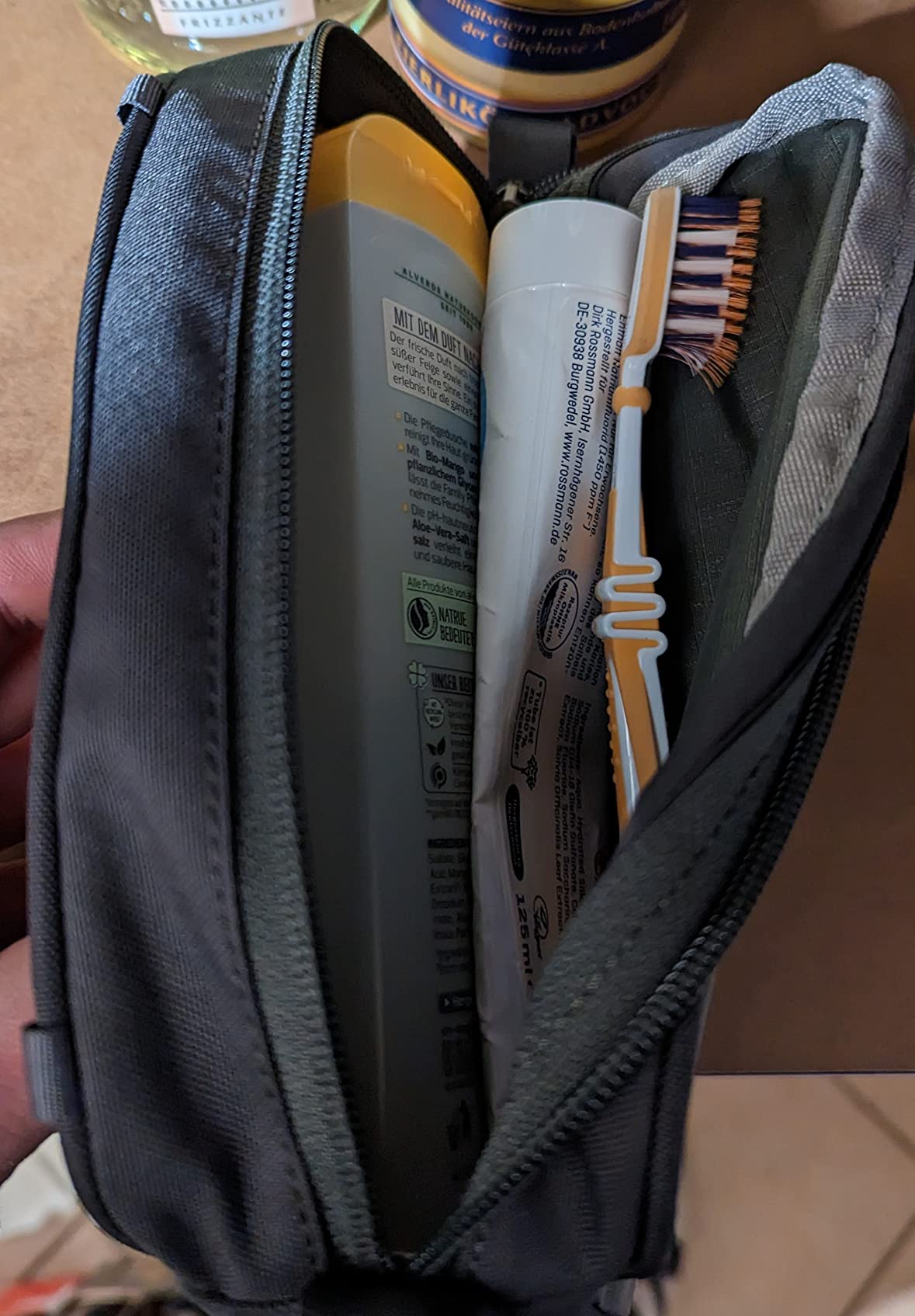 Perfekte Waschtasche