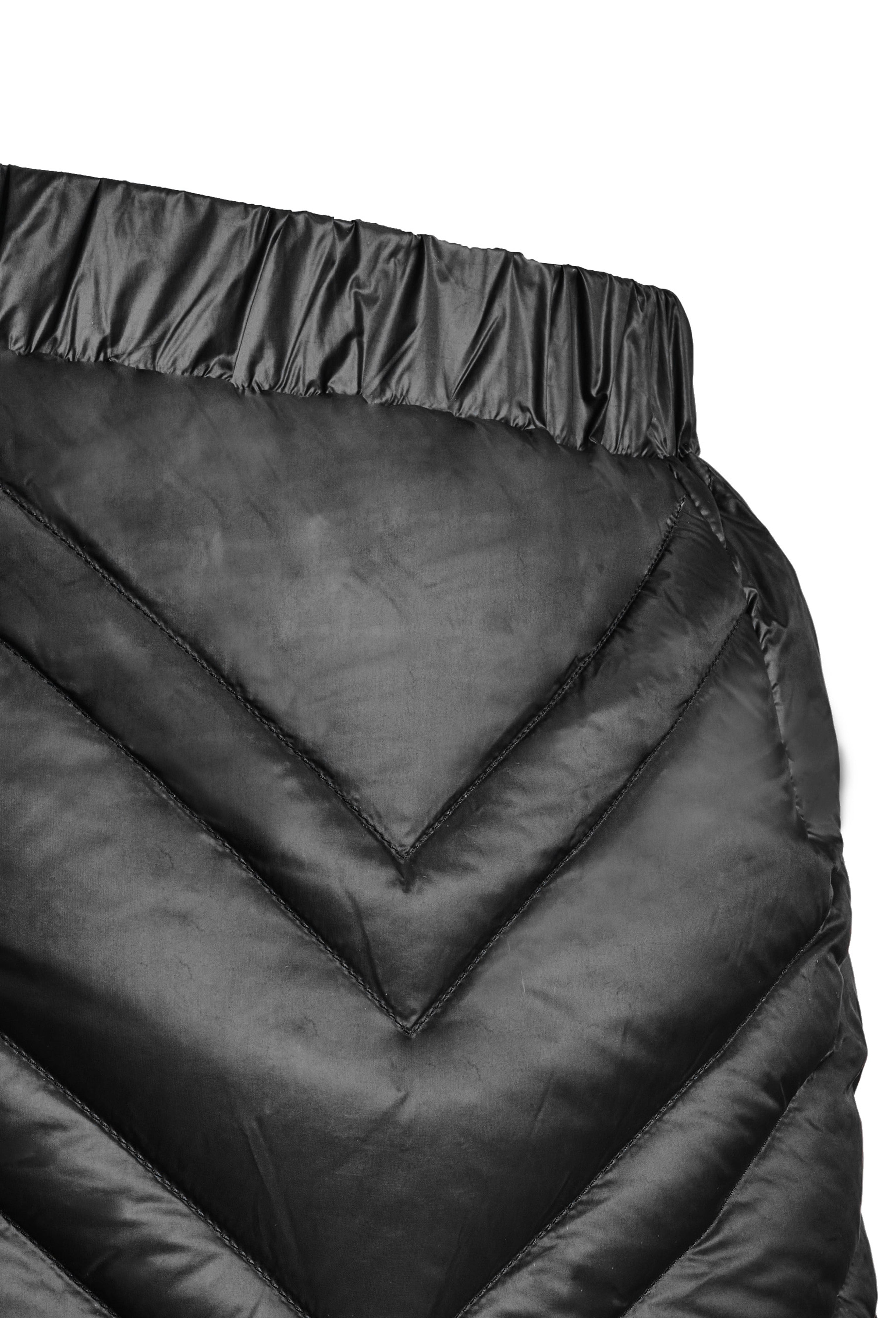 gr-ezi-bag-faithful-downwool-skirt-isolationsrock-black-women image 4