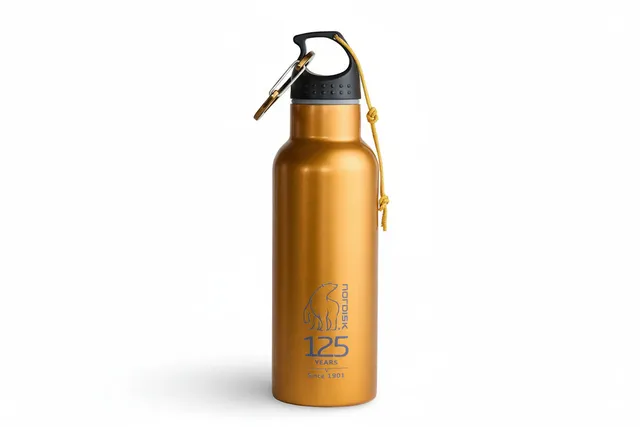 nordisk-125-years-bottle-gold-edelstahl-trinkflasche-doppelwandig-0-5-l-inkl-kar image 1
