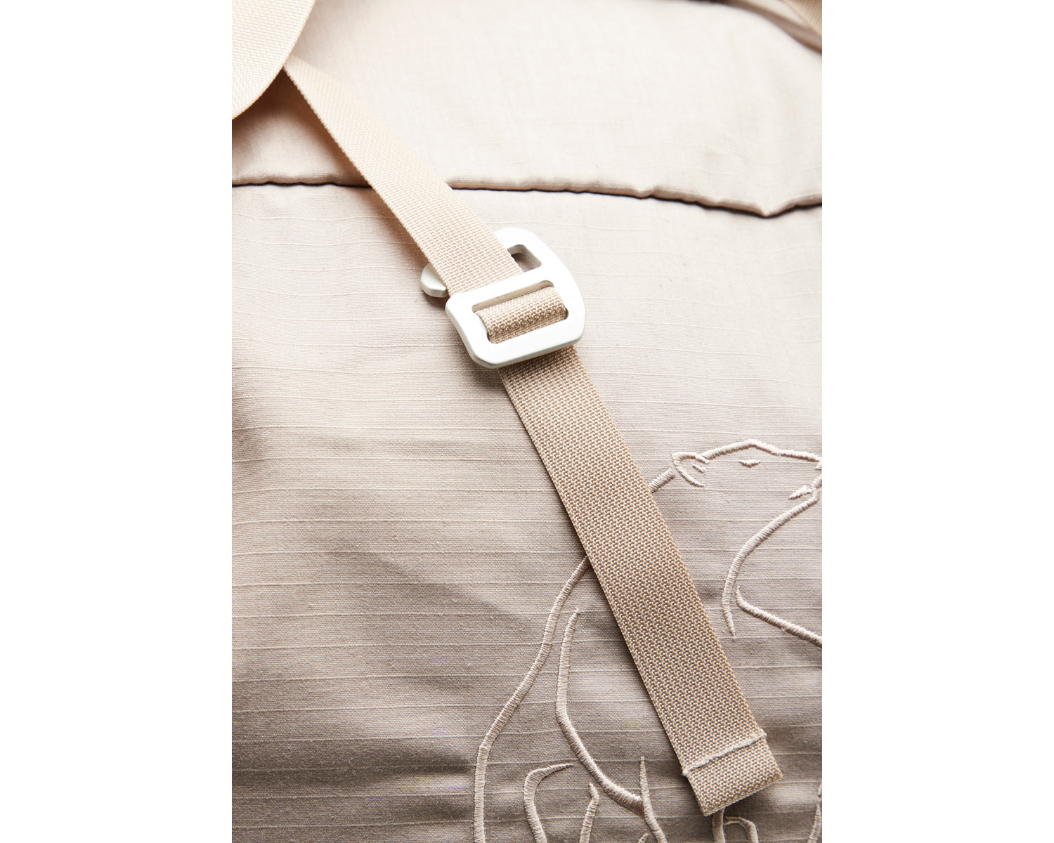 nordisk-njord-90l-reisetasche-technisches-baumwoll-ripstop-simply-taupe-beige image 7