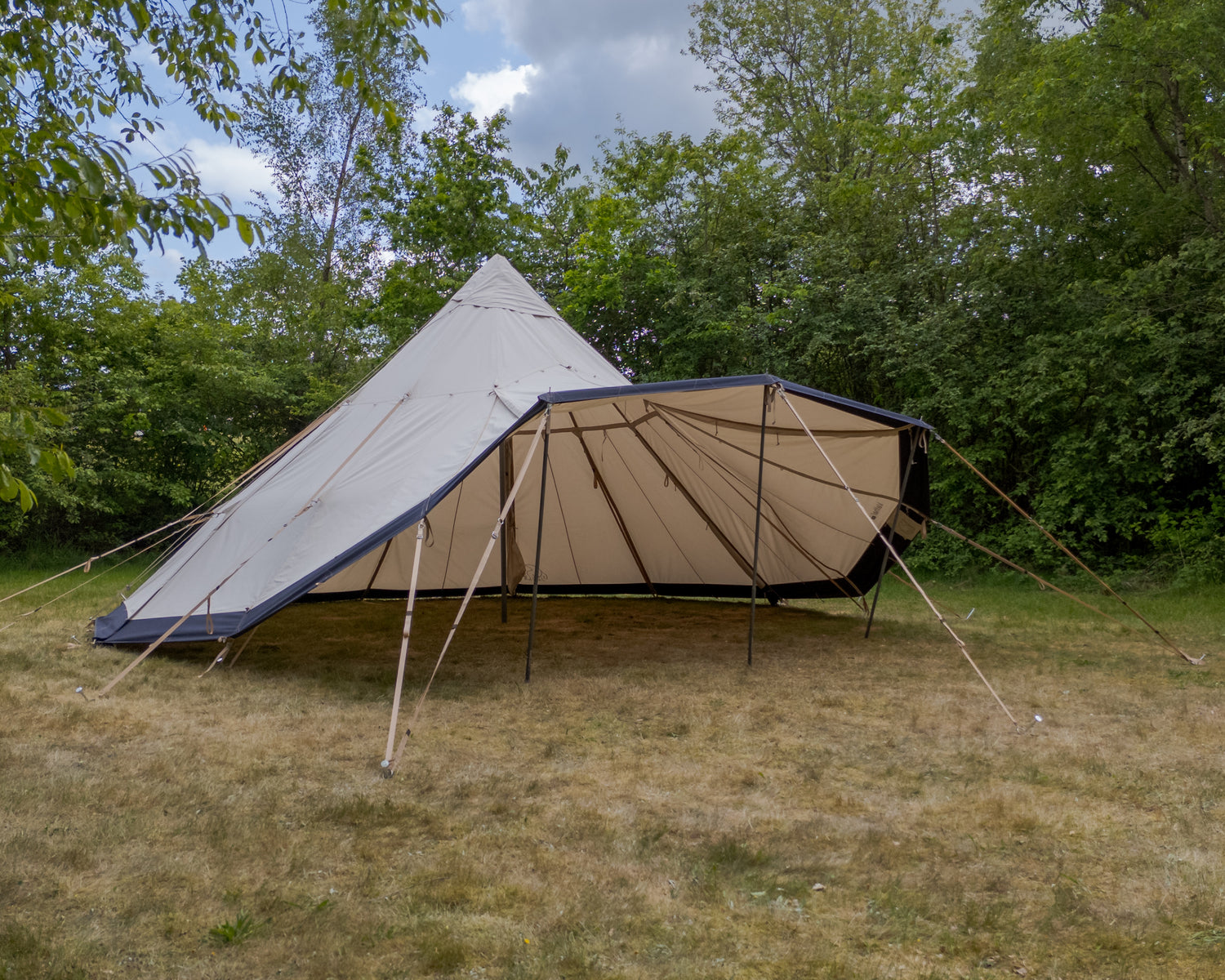 nordisk-valhal-35-tipi-eventzelt-35-m-sandshell-f-r-bis-zu-20-personen image 2