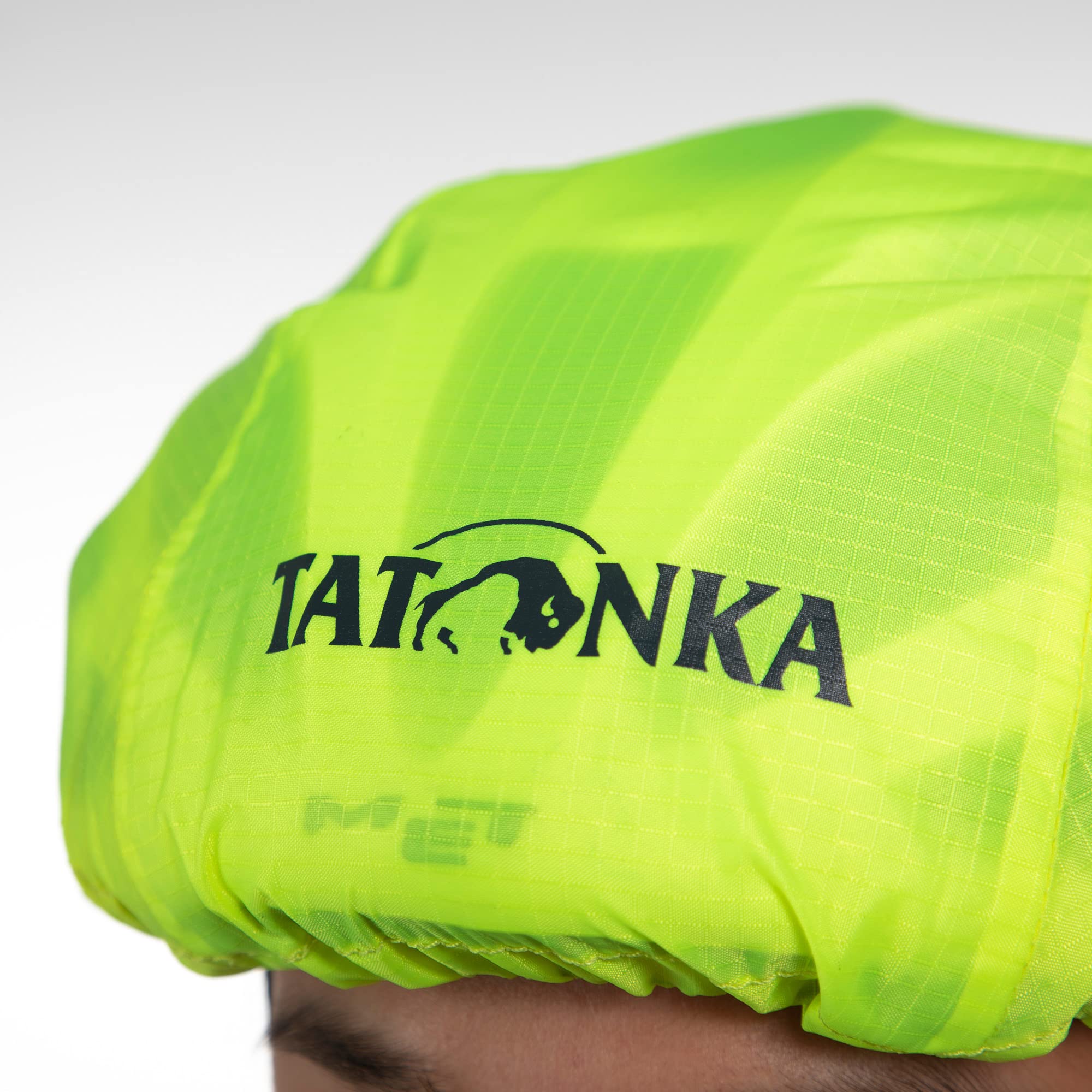 tatonka-helmet-cover-neongelb-m-l-regen-berzug-fahrradhelm image 7