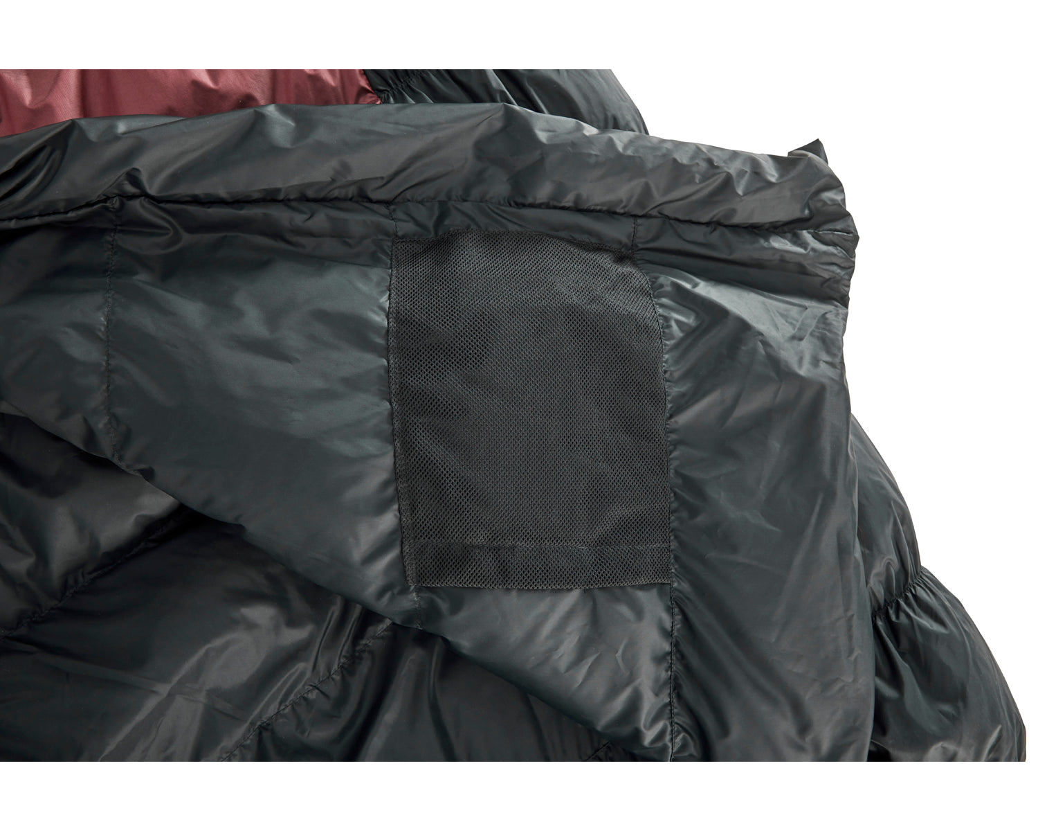 nordisk-voyage-300-schlafsack-left-zip-ribbon-red-crystal-down-3-jahreszeiten image 6