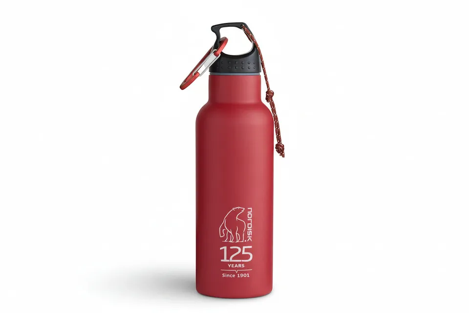 nordisk-125-years-bottle-red-ochre-doppelwandige-edelstahl-trinkflasche-0-5l image 1