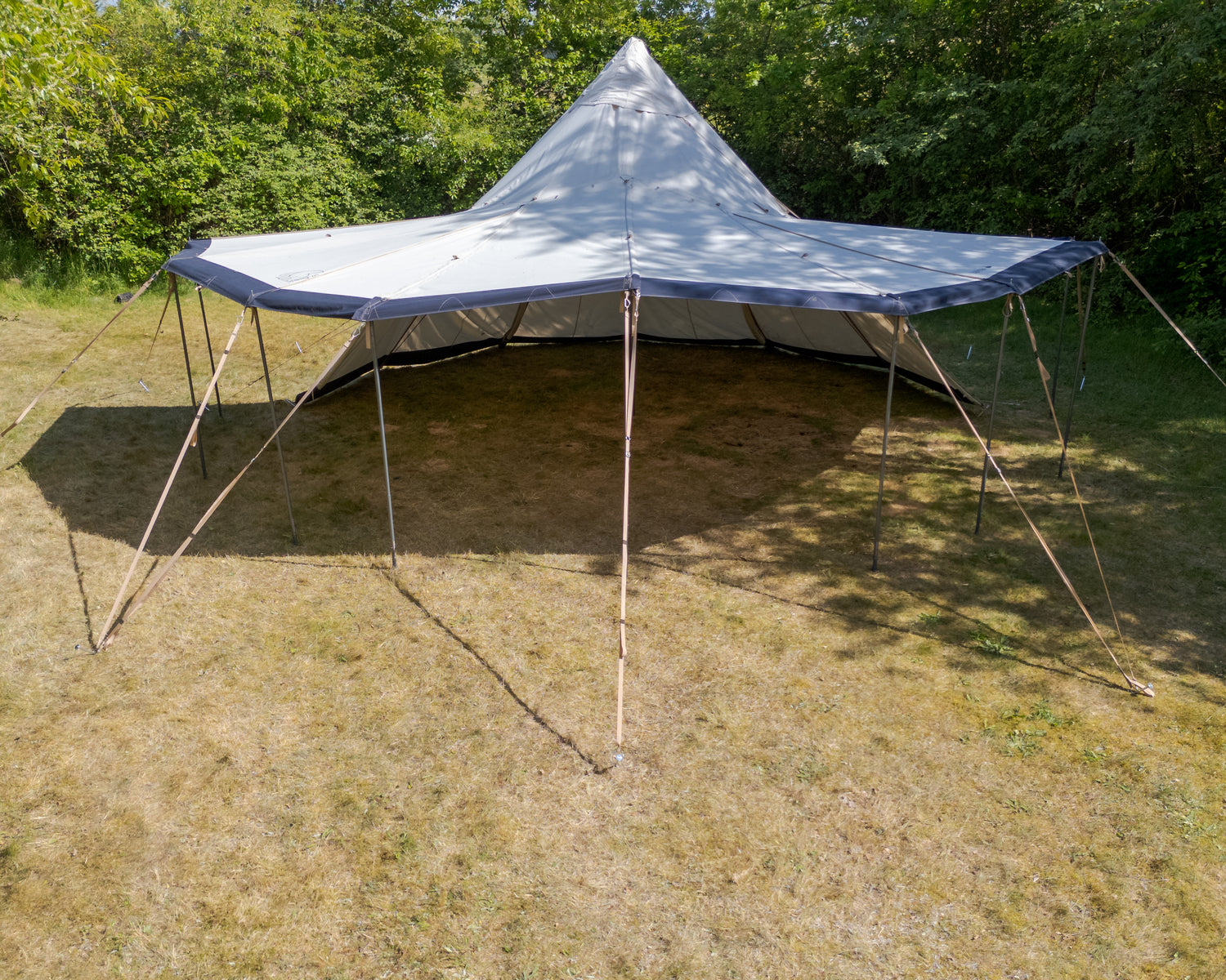 nordisk-valhal-35-tipi-eventzelt-35-m-sandshell-f-r-bis-zu-20-personen image 5